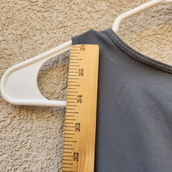 MOUNTAIN HARDWEAR Women’s Dynama 2 Tank Dress Small Gray Athletic Outdoors - Picture 12 of 15